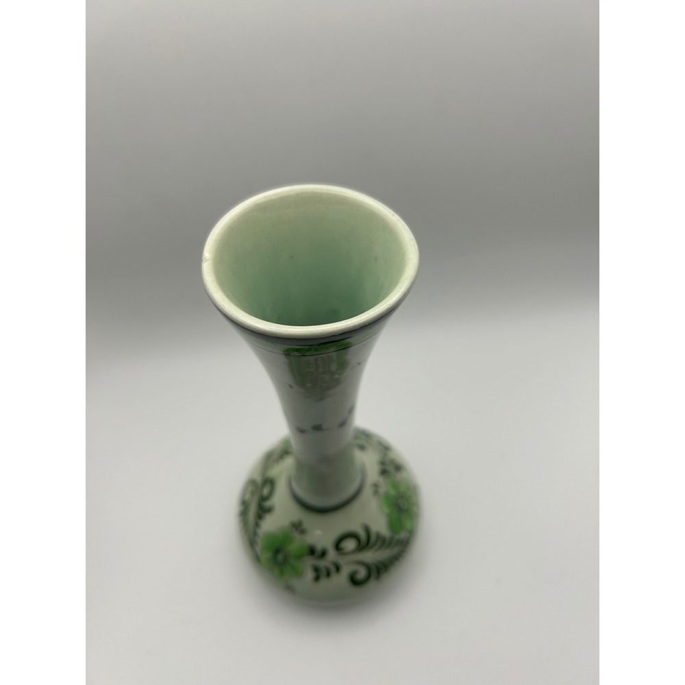 Vintage CAT Mexico Hand Painted Pottery Bud Vase Green Floral Folk Art 8.5" - Picture 6 of 10